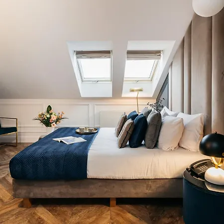Palace Hotel 4*