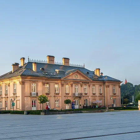 Palace Hotel 4*