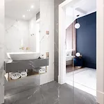 מלון Palace 4*